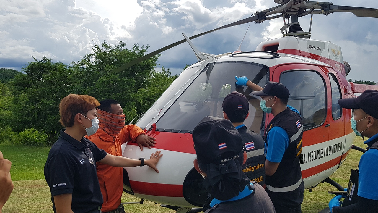 พฐ.ตรวจสอบพบ ฮ.อุทยานฯ โดนยิงจริง กระสุนเฉี่ยวห้องนักบินไปนิดเดียว