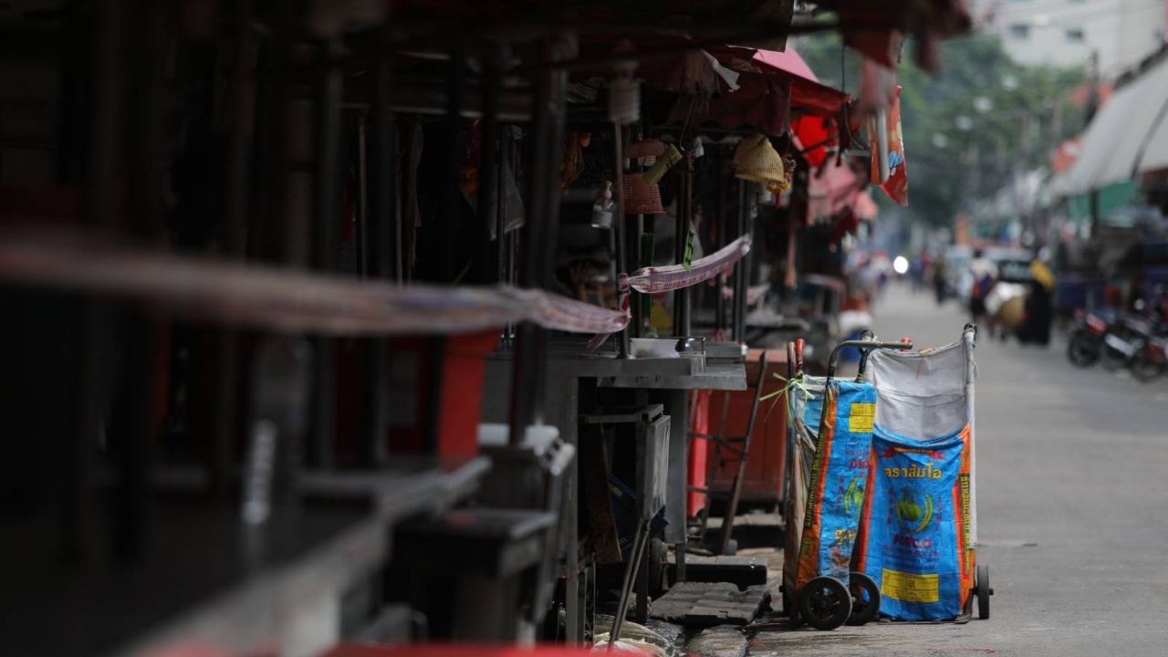 ประกาศปิด ตลาดบางกะปิ ต่ออีก 3 วัน 23-25 พ.ค. ยังพบผู้ติดเชื้อโควิดจำนวนมาก