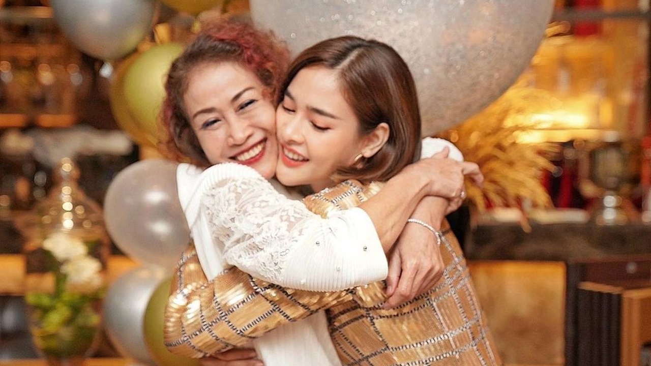 ปุ๊กลุก อัปเดต คุณแม่ผ่าตัดเสร็จ ตอบสนองแต่ยังต้องเฝ้าสังเกตอาการ