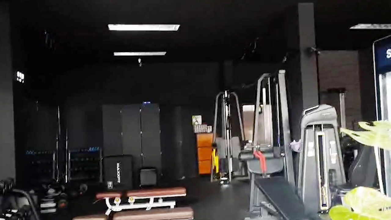 จับบ่อนออนไลน์ เปิดฟิตเนสบังหน้า แอดมินอายุแค่ 15 ได้เดือนละหมื่นสอง