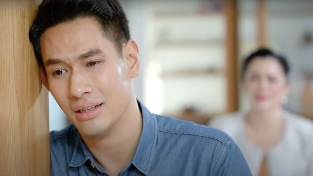 "อ๋อม" หลั่งน้ำตา ความลับเพิ่งเปิดเผย สุดดราม่าส่งท้ายละคร "เพลิงปริศนา"