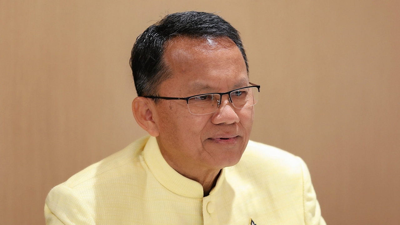 "สมศักดิ์" จี้ "กฤษฎีกา" กลางวงประชุม ครม.เร่งพิจารณา พ.ร.บ.พืชกระท่อม