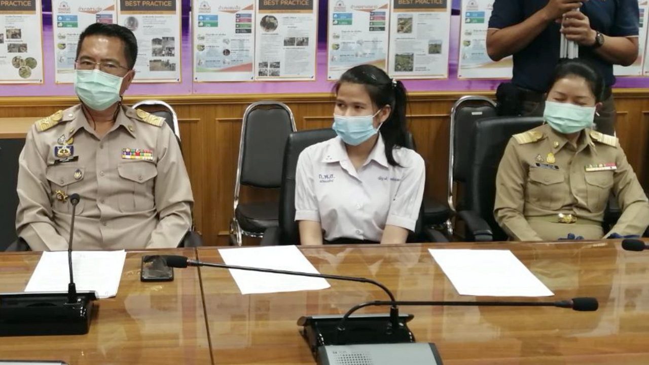 น้องโวลต์ขอ 2.5 ล้าน ไว้เรียนแพทย์ มอบ 1.2  ล้านผ่านผวจ. เป็นทุนให้น้องๆ 