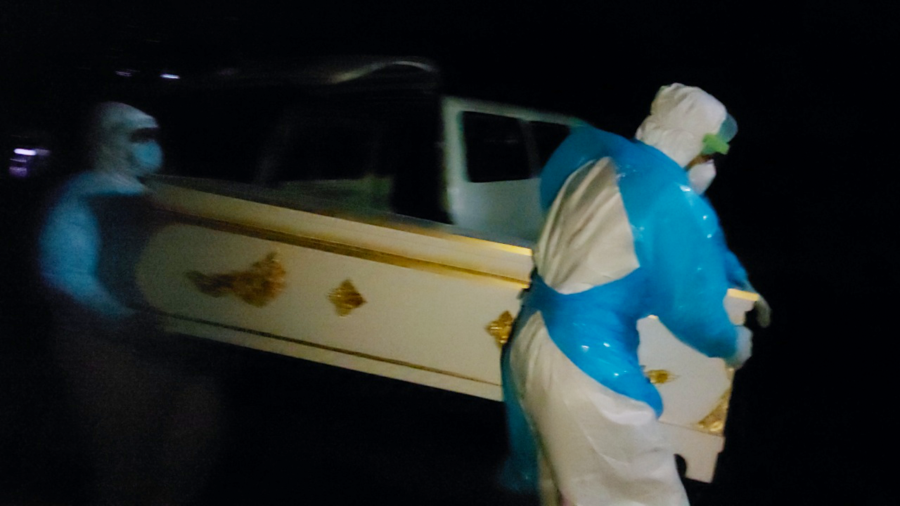 หญิงม้งท้อง 5 เดือน ติดโควิดตายทั้งกลม นำร่างเผาเก็บกระดูกไว้ให้ญาติ