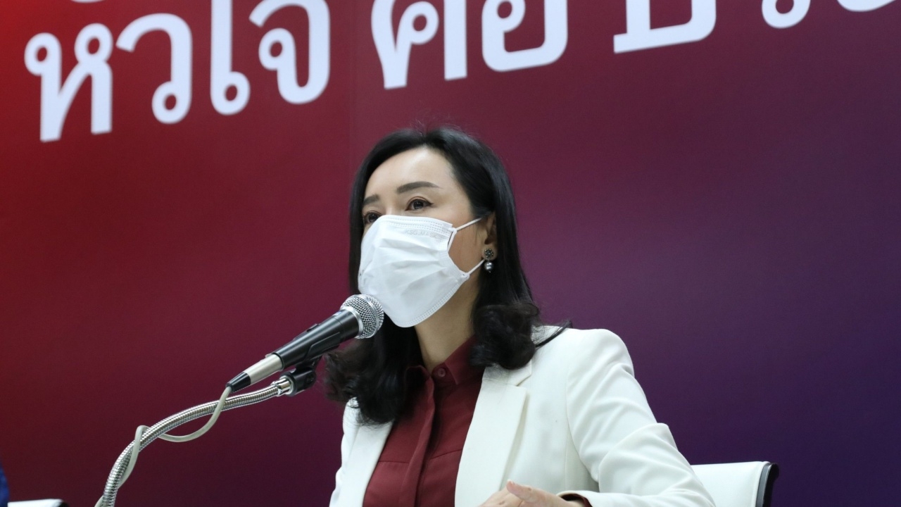 เพื่อไทย จี้ ศบค. แจงข้อมูลระบาดโควิด-19 "สายพันธุ์อินเดีย" ให้ชัด 