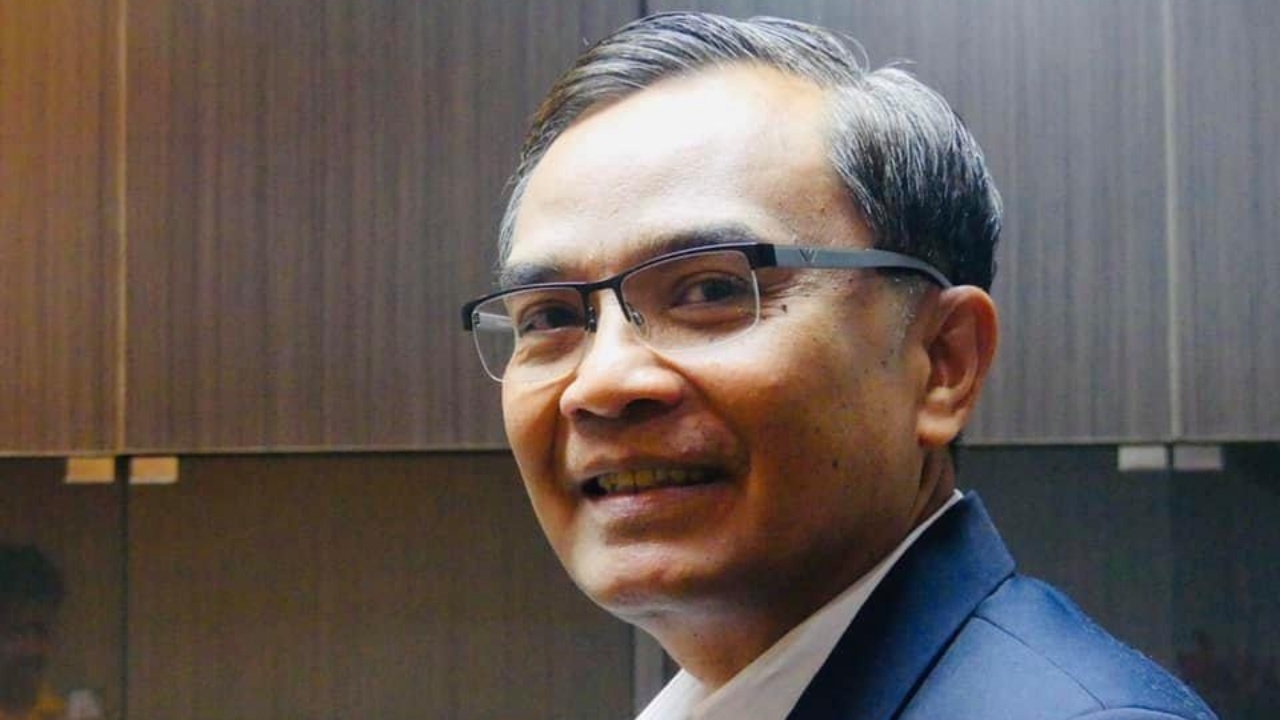 “นิพิฏฐ์” ตอก ประวัติศาสตร์ซ้ำรอย เหตุคนรุ่นใหม่ ไม่ใส่ใจ จดจำอดีต 