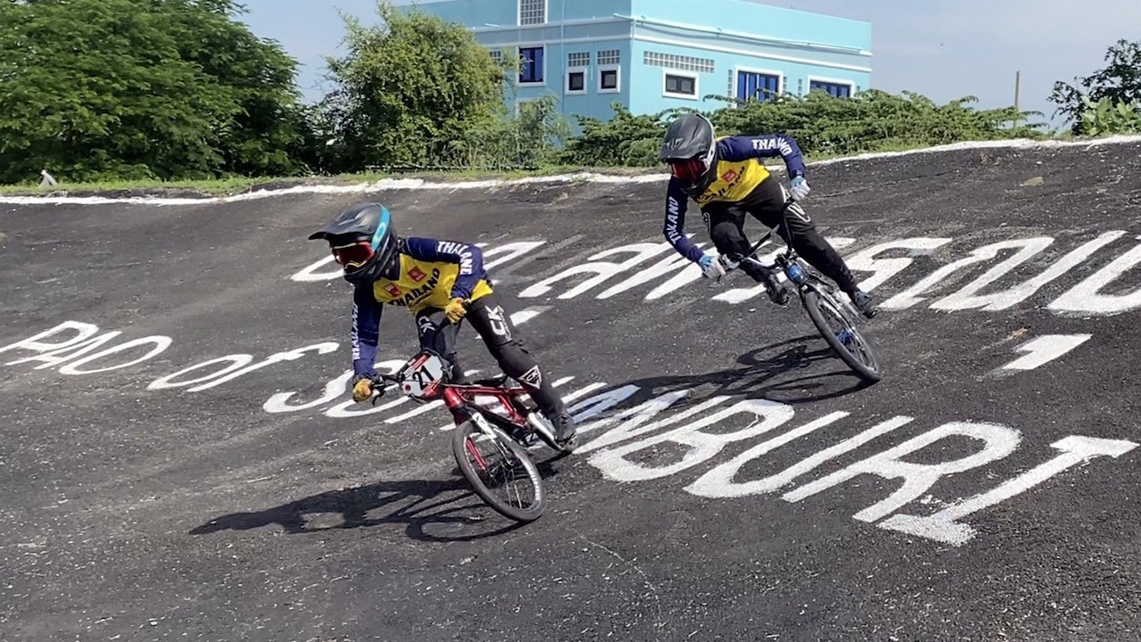 "2 นักปั่นสาวBMX" จ่อได้สิทธิ์ไป "โอลิมปิกเกมส์ 2020"