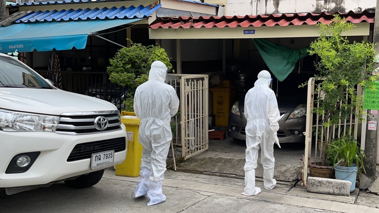 เศร้ากู้ภัยเก็บศพชายตายคาบ้าน คาดป่วยโควิด หลังน้องชายป่วยไปก่อนหน้า