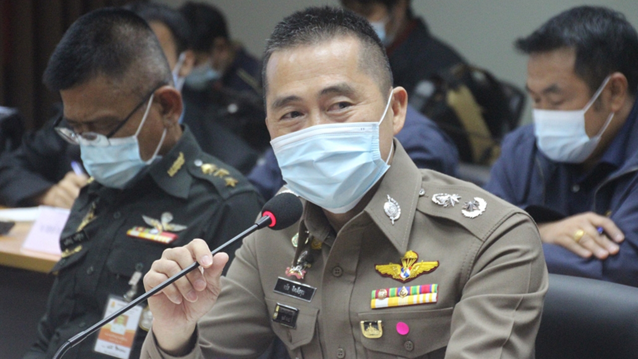 เด้ง "รองสวป.-ส.ต.ท." ตั้งวงเล่นไพ่ เย้ย พ.ร.ก.ฉุกเฉิน สอบวินัยซ้ำ