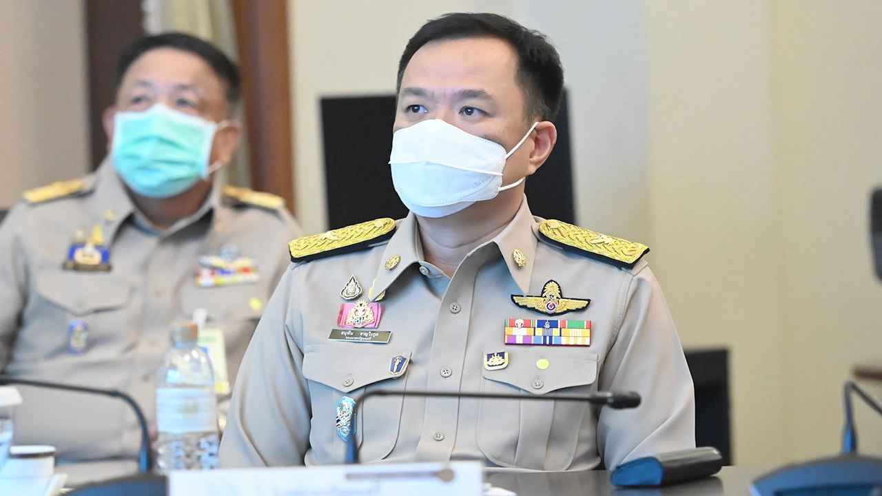 “อนุทิน” ห่วงงานจัดเลี้ยง สธ. ย้ำควรงดปาร์ตี้สังสรรค์ลดเสี่ยงโควิด-19