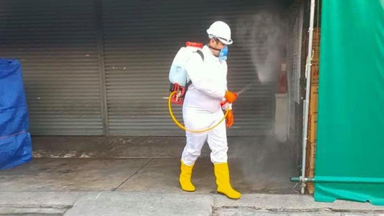 ตลาดสดบางพลี ประกาศปิด 1 เดือน แจ้งผู้ค้า-ลูกค้า กักตัว 14 วัน