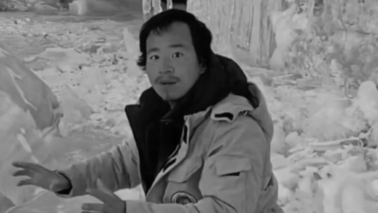 ช็อก หนุ่มจีนนักผจญภัยคนดัง พลัดตกน้ำตกธารน้ำแข็งในทิเบต คาดเสียชีวิตแล้ว 