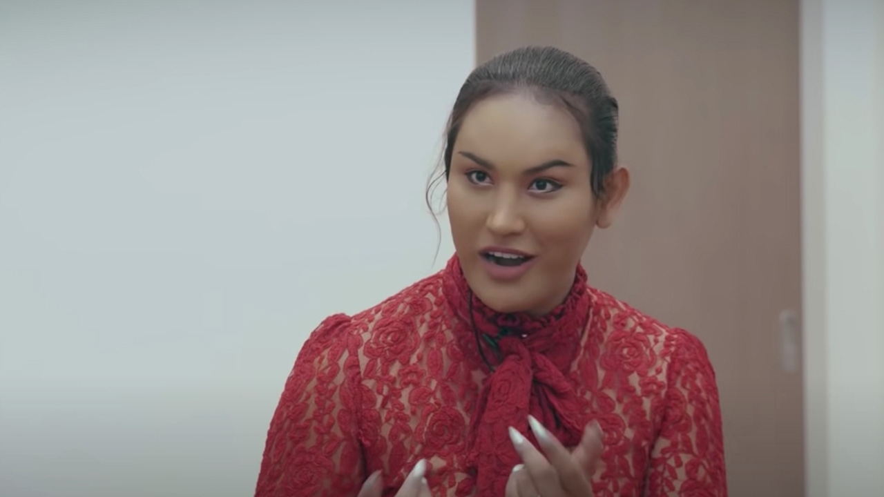 แอนนา ทีวีพูล เผยเคยไปทำงาน Sex Worker ต่างแดน โดนแขกขอพิสดารจนร้องไห้ (คลิป)