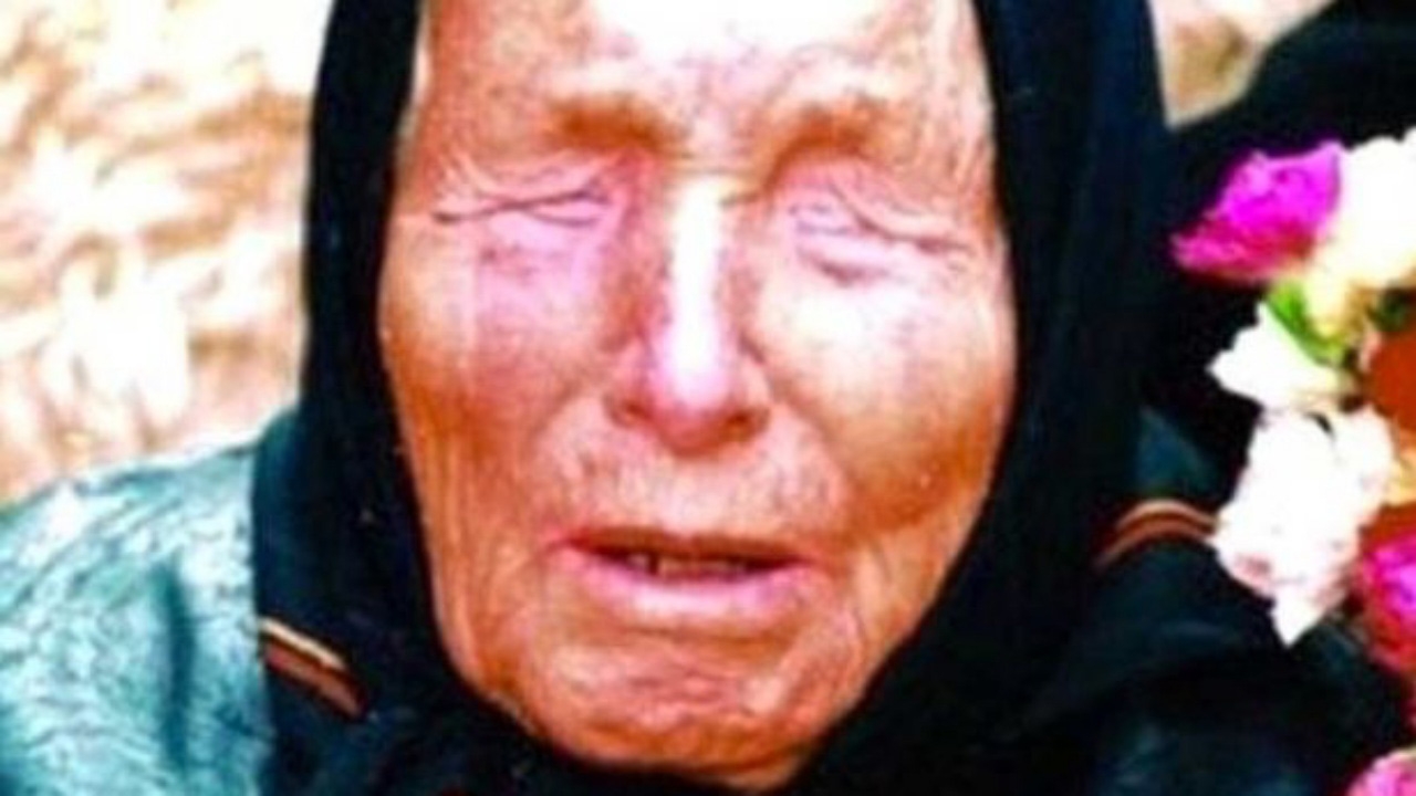 "บาบา วานก้า" หมอดูบัลแกเรีย ทำนายชะตาโลกปี 2564