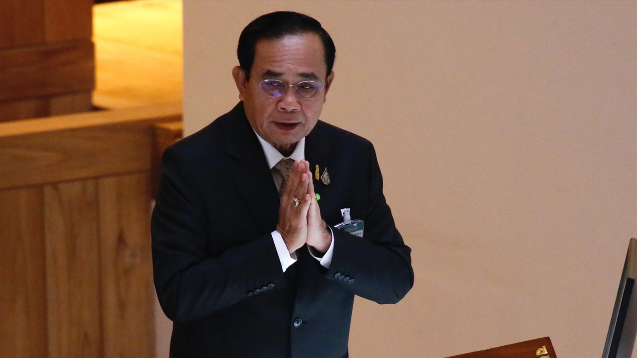 “ประยุทธ์” สั่งรัฐมนตรีตั้งใจทำงานต่อ ขอบคุณ ส.ส.ทุกฝ่ายทำหน้าที่สมบูรณ์
