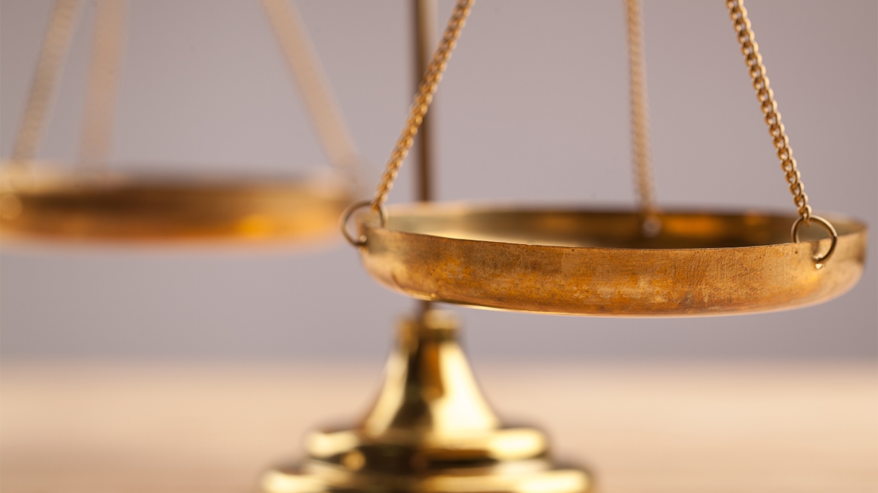 ปัจจัยลบการเมืองไทย