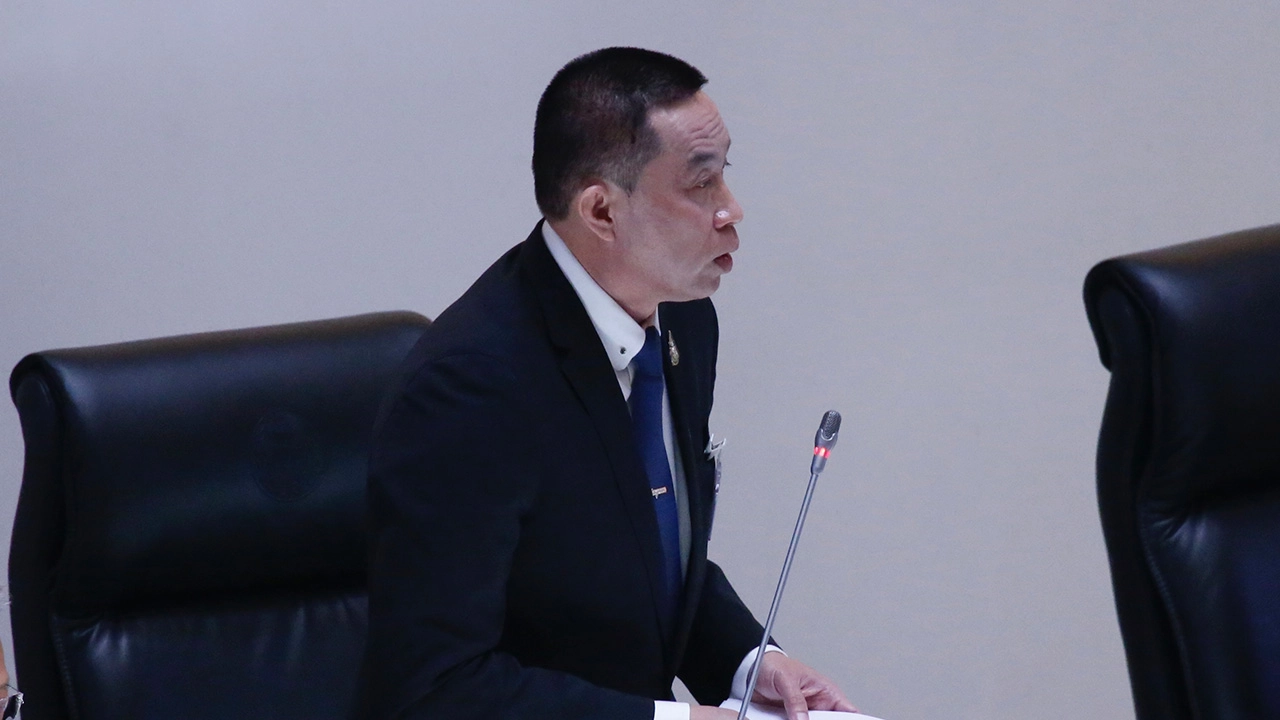 "ศักดิ์สยาม" แจง ยกเลิกประมูลรถไฟฟ้าสายสีส้ม ตาม ก.ม. ไม่ได้เอื้อเอกชน