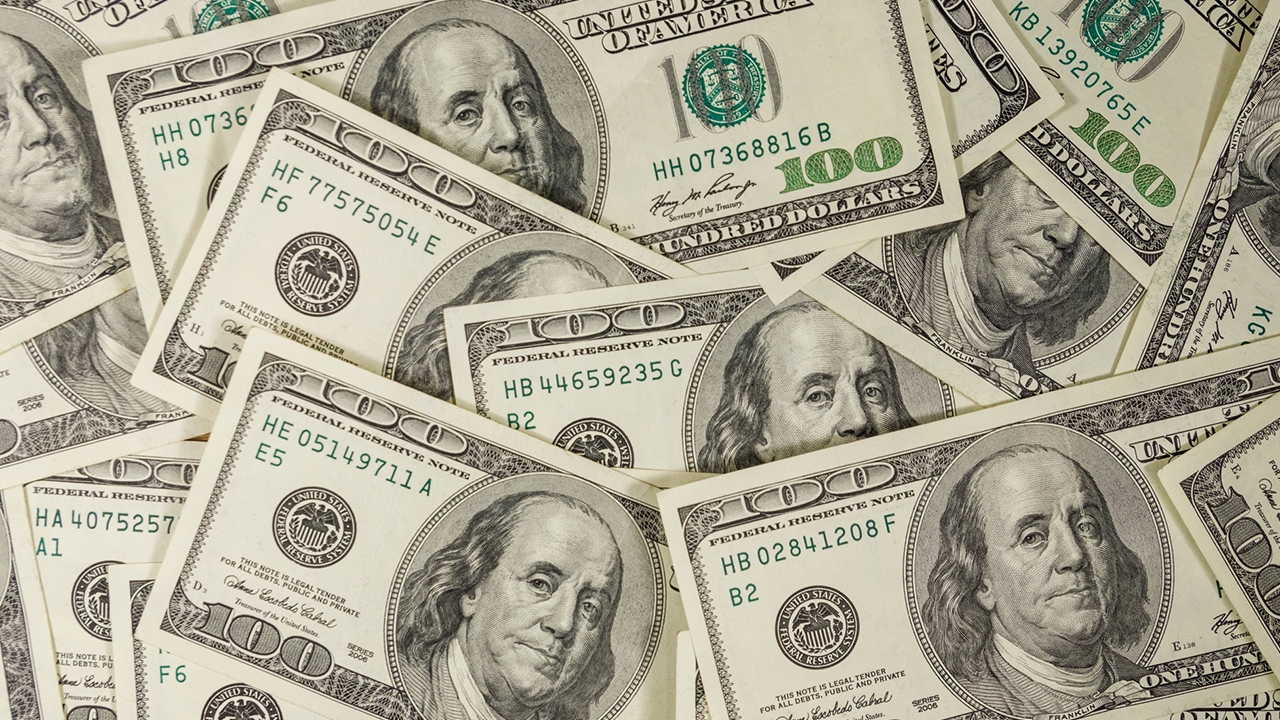 ซื้อเลขมั่วเลยรวยเละ จากหวยพาวเวอร์บอล