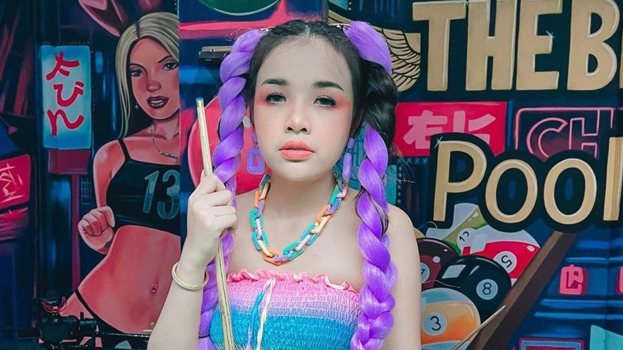 แชร์ว่อนโซเชียล อ้างแชตหลุด เจนนี่ ไล่เด็กออก แต่บอกเด็กลาออกเอง