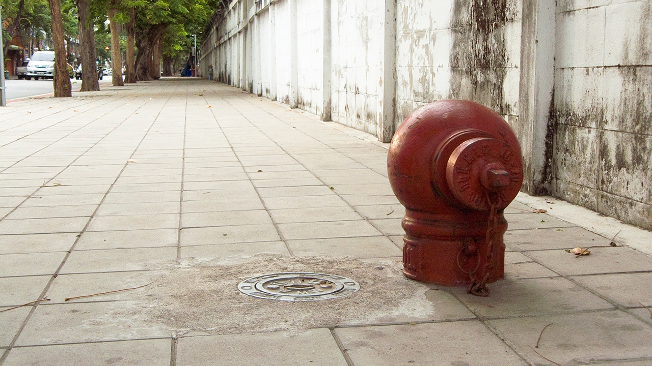 ปรับ 40 ล้านจอดขี่ทางเท้า เขตวัฒนามากที่สุด-จ่อจับวางของกีดขวางทางเท้า