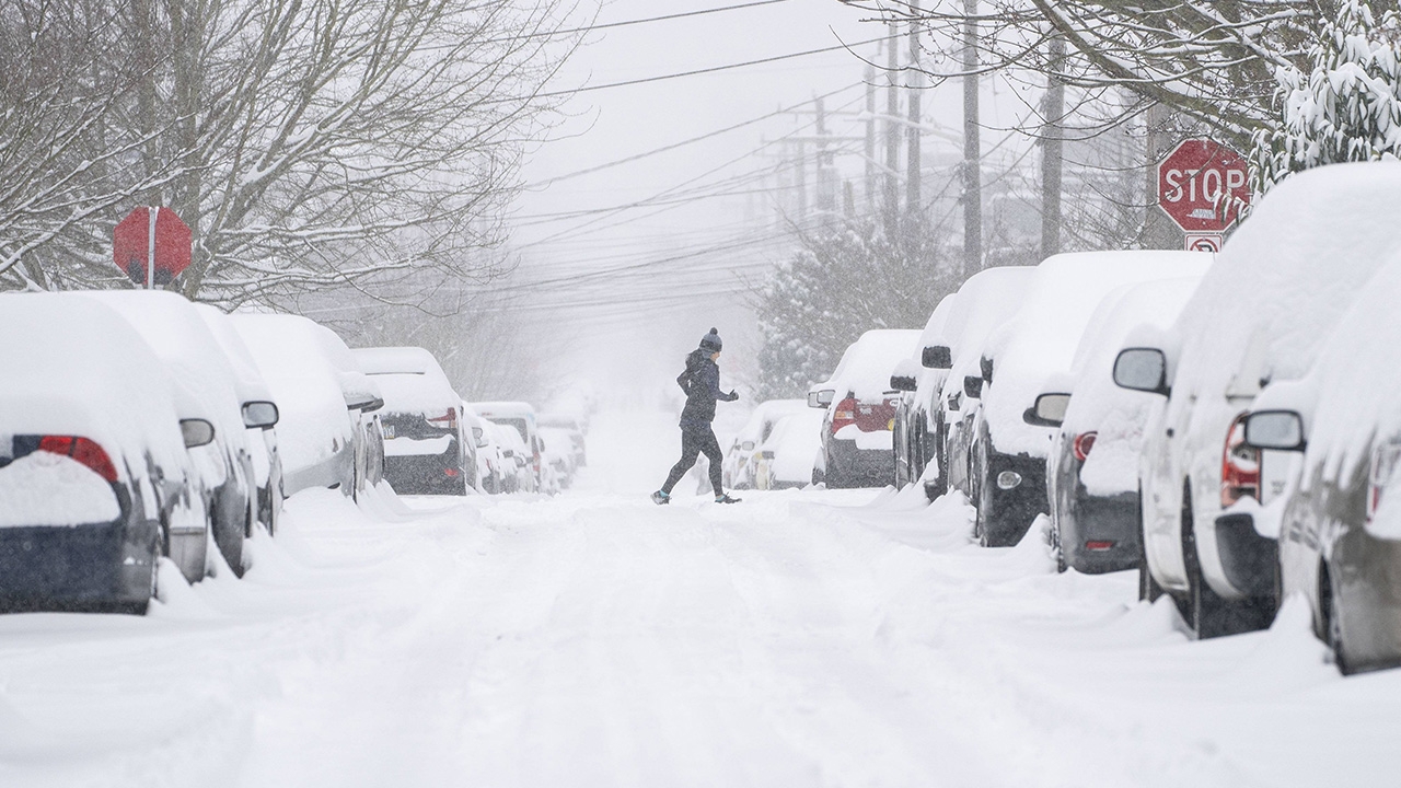 สหรัฐฯ อ่วม พายุฤดูหนาวถล่มภาคใต้ เทกซัสประกาศภาวะฉุกเฉิน