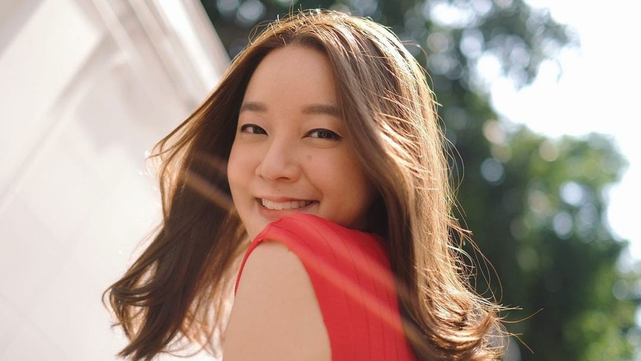 สาวเก่ง "อิ้งค์ วรันธร" เพลงดัง ปังฉุดไม่อยู่ งานพรีเซนเตอร์เข้ารัวๆ