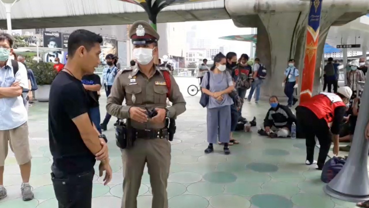 บิ๊กปั๊ดเตือนม็อบราษฎรชุมนุมในกรอบ ลั่นตำรวจพยายามหลีกเลี่ยงการใช้กำลัง