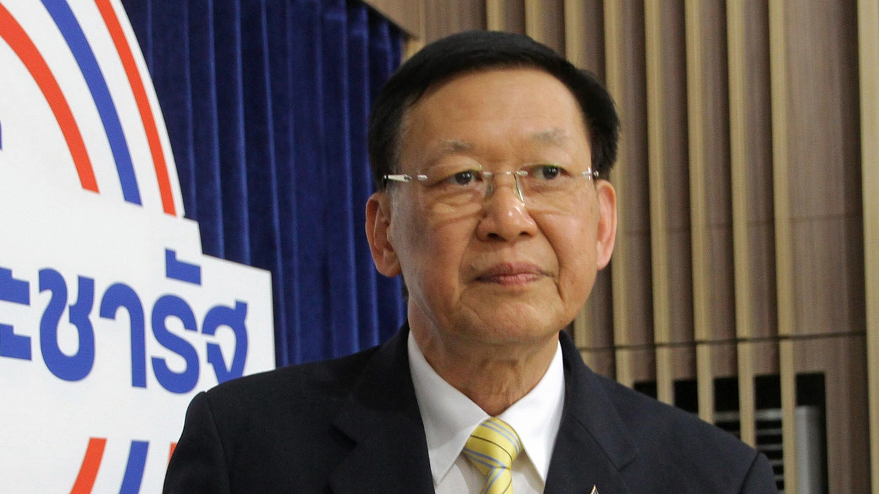 พิสดารการเมืองไทย