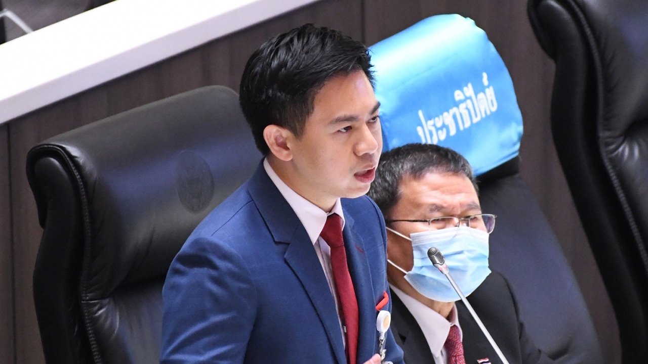 "อิสระ" อัด "เอกซิม เเบงก์" ผลประกอบการลด 70% แต่ได้รางวัลองค์กรดีเด่น