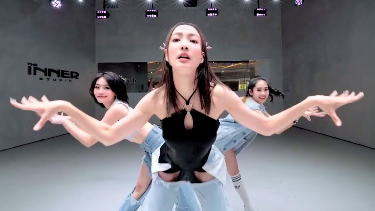 แต้ว ณฐพร โชว์สเตปเต้นเพลง Blackpink คนแห่ชมปังมาก (คลิป)
