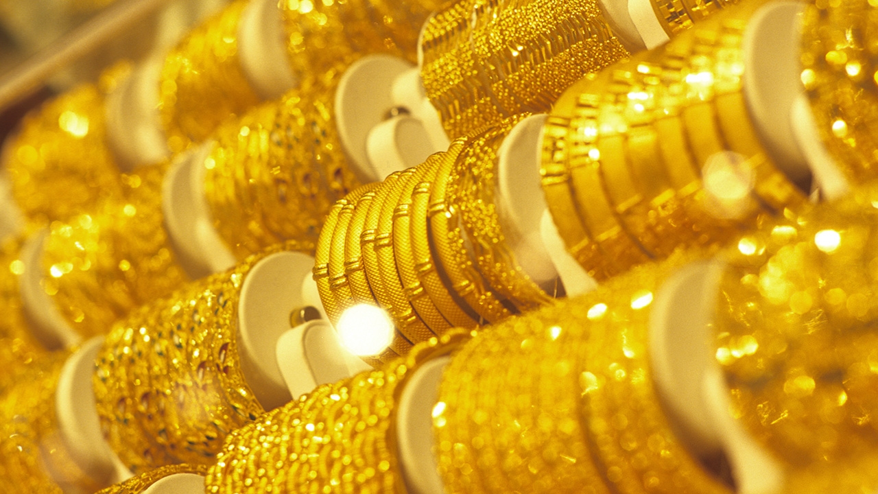 ราคาทองวันนี้ 3/02/64 ล่าสุด เปิดตลาดเช้าปรับลด 100 บาท