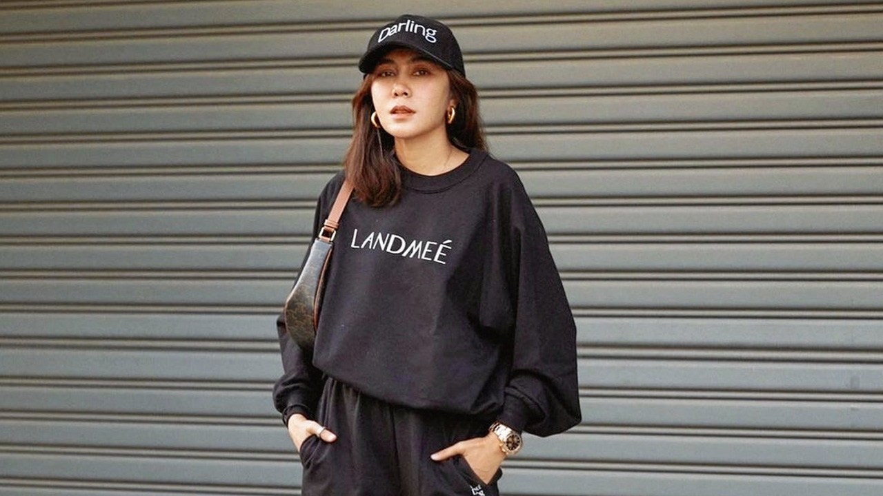 แลนด์มี่ ดาร์ลิ่ง แฟชั่นสไตล์เฟมินินกึ่งสปอร์ต