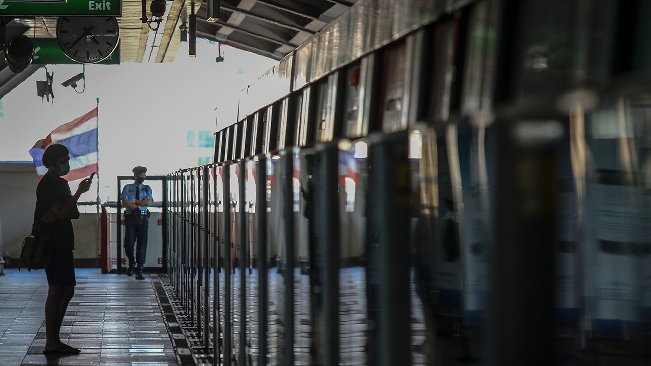 ได้ฤกษ์ทดลองรถไฟฟ้าสีแดง ปิดหัวลำโพง ผุดศูนย์ 3 มุมเมือง