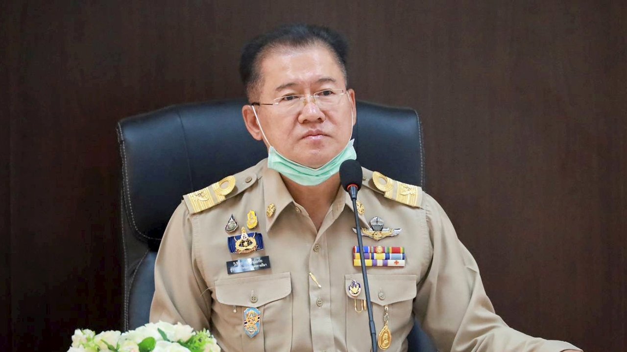 "วิเชียร จันทรโณทัย" เพิ่งว่างส่งของอร่อยเมืองย่าโม ไปให้เพื่อนๆ ฉลองตรุษจีน