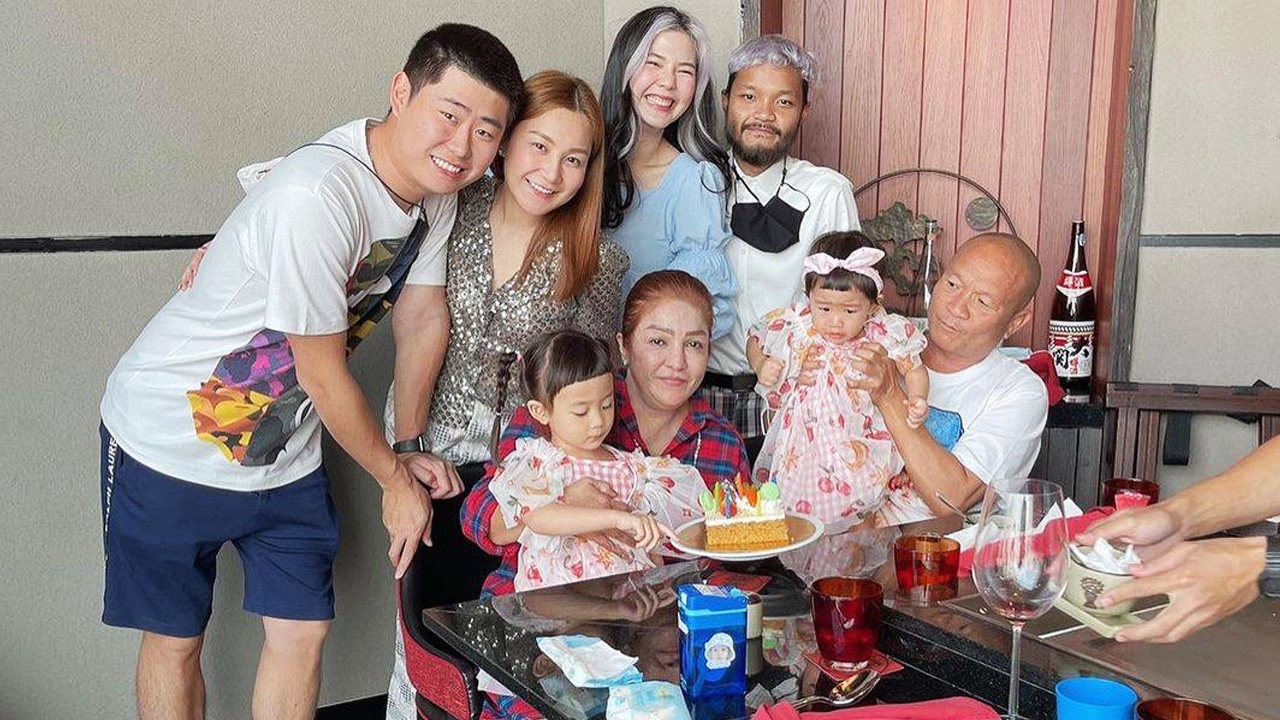 มด เมียหม่ำ ปลื้มเจอเซอร์ไพรส์วันเกิด เอ็ม โพสต์ซึ้งไม่รวยแต่ทำให้แม่ได้