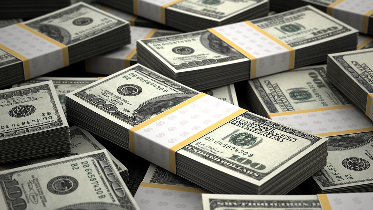 เงินก้อนโตในลิ้นชัก