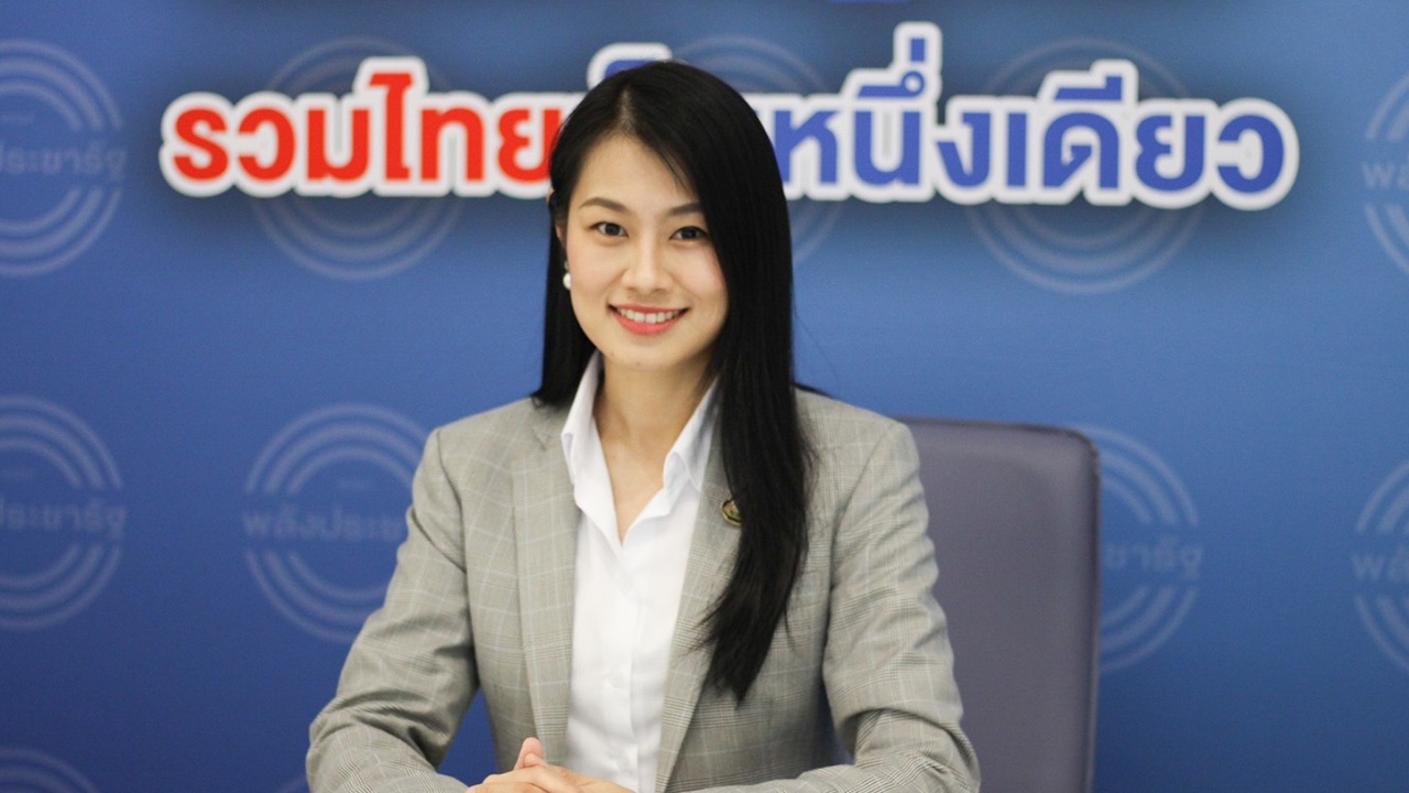 พปชร.ยัน ไม่ได้ยื้อเกม ส่งศาลวินิจฉัย อำนาจตั้ง ส.ส.ร.แก้รธน. 
