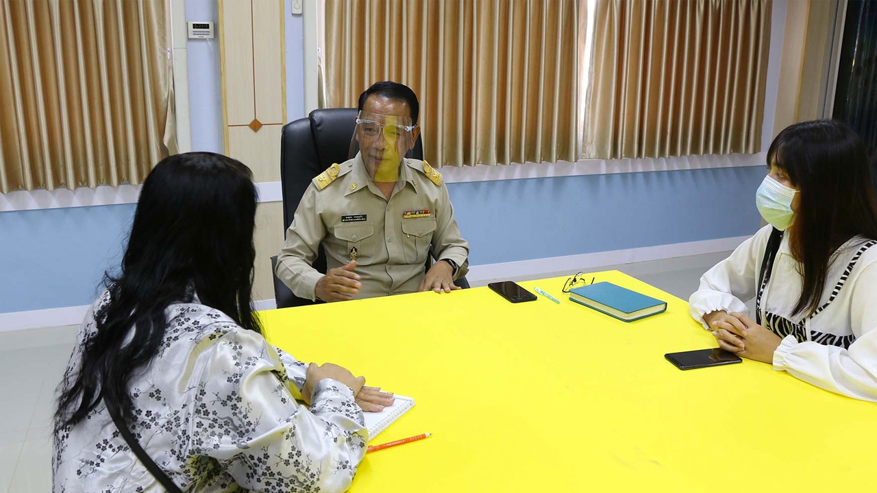 ผอ.สพป.ขอนแก่น เขต 5 ยันตั้งสอบวินัยร้ายแรงครูภูผาภูมิ ตร.คุมตัวฝากขัง