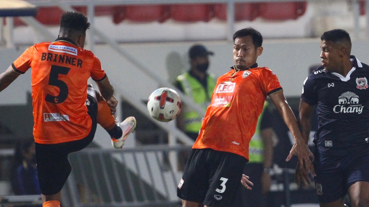 สุพรรณฯเฮลั่นซอย เปิดรังอัดเชียงราย 2-1 ต่อลมหายใจหนีตกชั้น