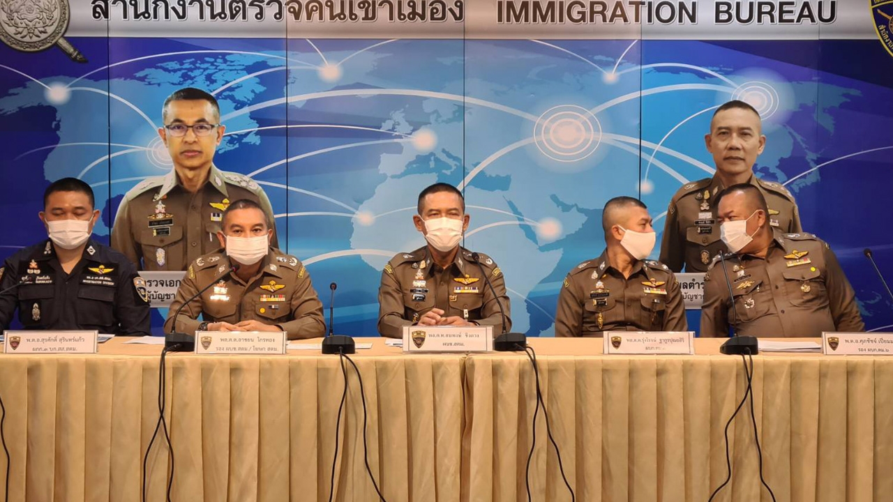 "สมพงษ์ ชิงดวง" แจงดราม่าเอกสารหลุด 41 ทหารโอนย้ายมาเป็นตำรวจ ตม.