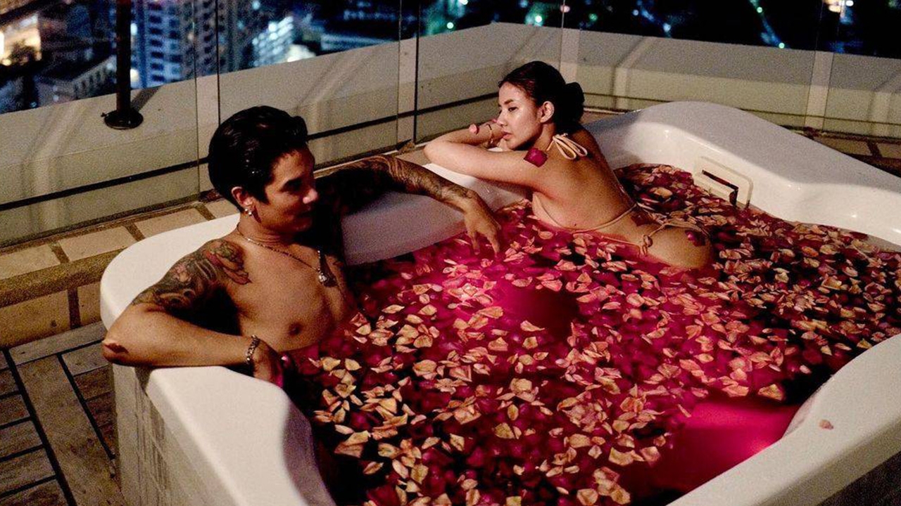 ใบเตย เผยชอตสวีต ดีเจแมน ในอ่างอาบน้ำ ชาวเน็ตแห่แซวลูกคนที่ 2 ต้องมา