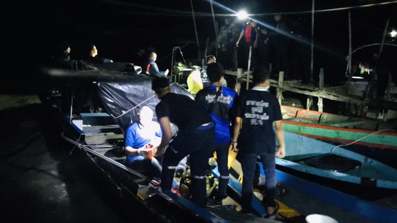 สุดเถื่อน แก๊งประมงผิดกฎหมาย ชนเรือ จนท.เจ็บ 5 ผู้ว่าฯเดือดสั่งล่าตัว