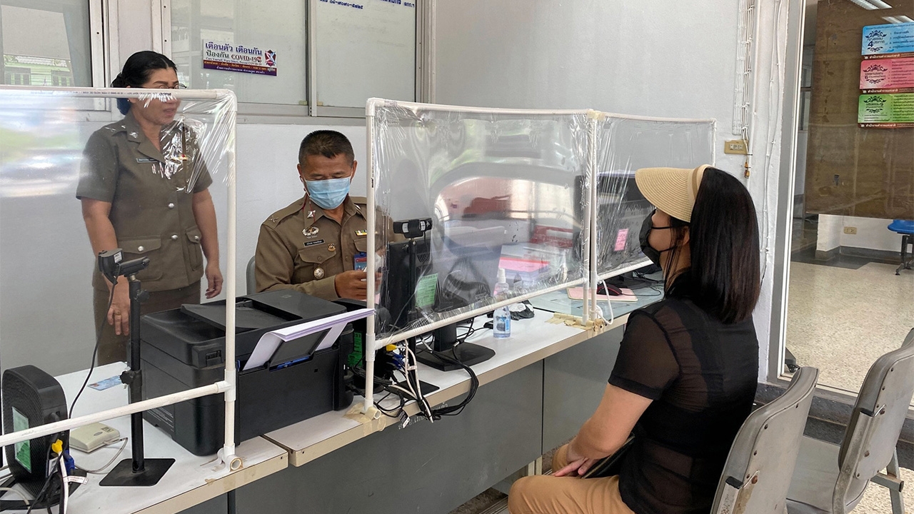 เซ็กซ์ทอยโผล่