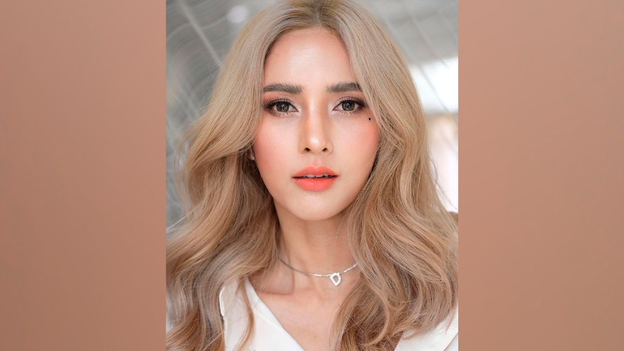 ลุคใหม่ อุ้ม ลักขณา สวยแซ่บ สาย ฝ. เหมือนตุ๊กตาบาร์บี้ 