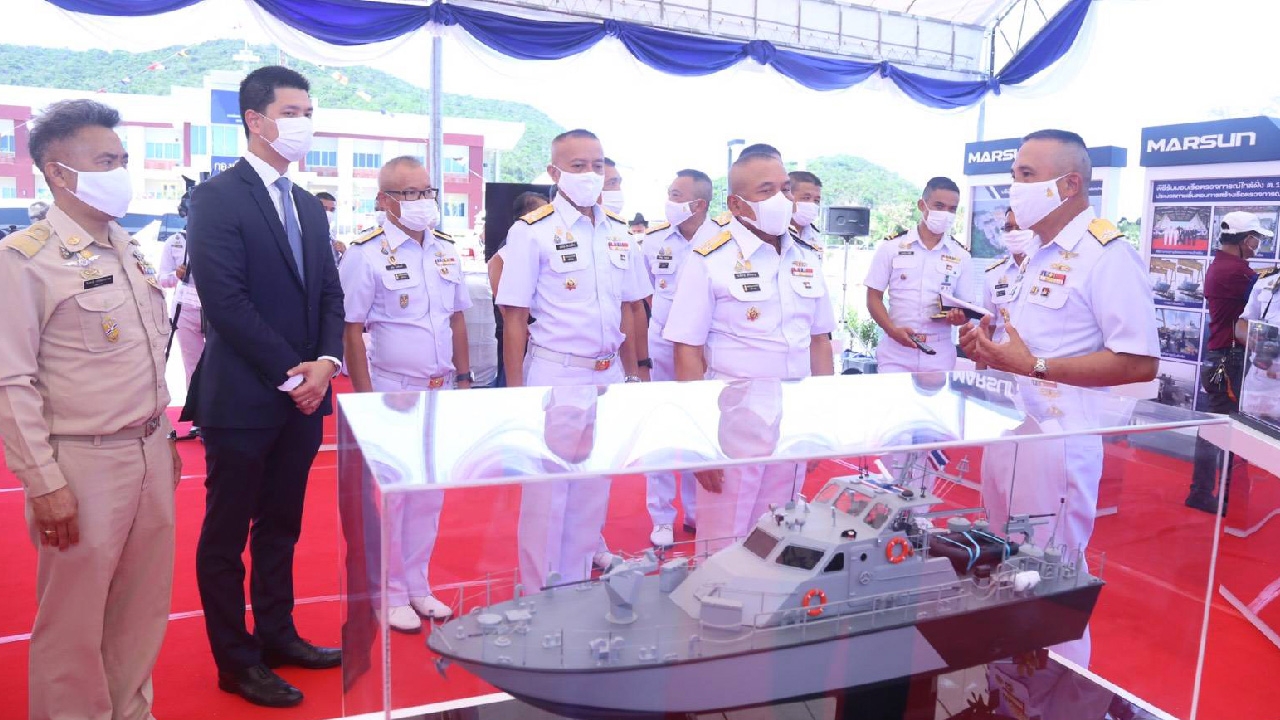 ผบ.ทร. รับเรือตรวจการณ์ใกล้ฝั่ง 2 ลำ เข้าประจำการ กองเรือยามฝั่ง