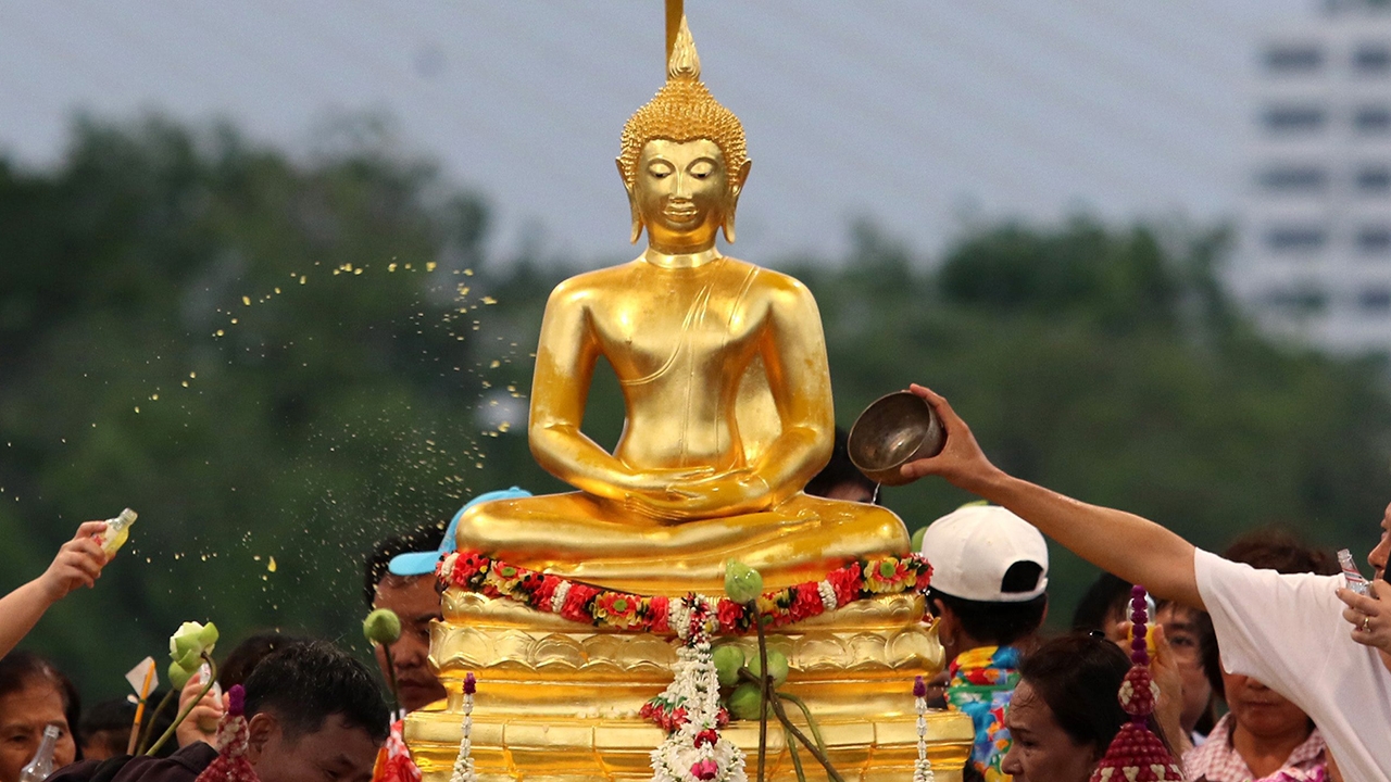 สงกรานต์ กทม.12-14 เม.ย. สรงน้ำพระพุทธสิหิงค์-ตักบาตร ลานคนเมืองเสาชิงช้า