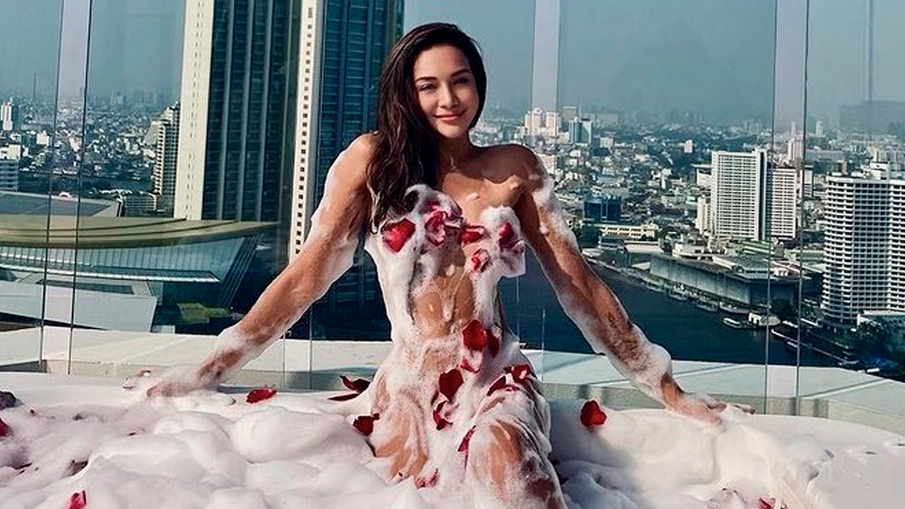 โย ยศวดี แซ่บเกินต้าน เปลื้องผ้าลงอ่าง ปล่อยชอตเซ็กซี่ วิวสูงเสียดฟ้า