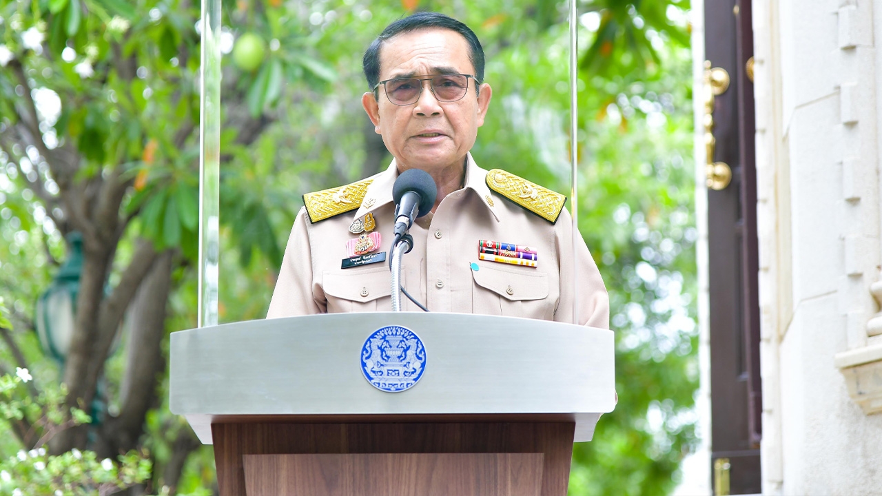 นายกฯ เผย คลายล็อกสงกรานต์ทัน-รอ WHO กำหนดมาตรฐาน "พาสปอร์ตวัคซีนโควิด"