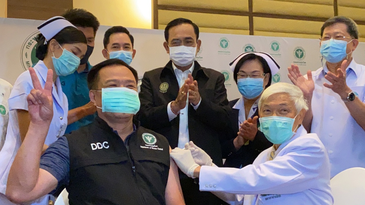 "หมอหนู" โพสต์เฟซฯ ผลข้างเคียงหลังจากการรับวัคซีน คือ "หิวข้าวขาหมู"