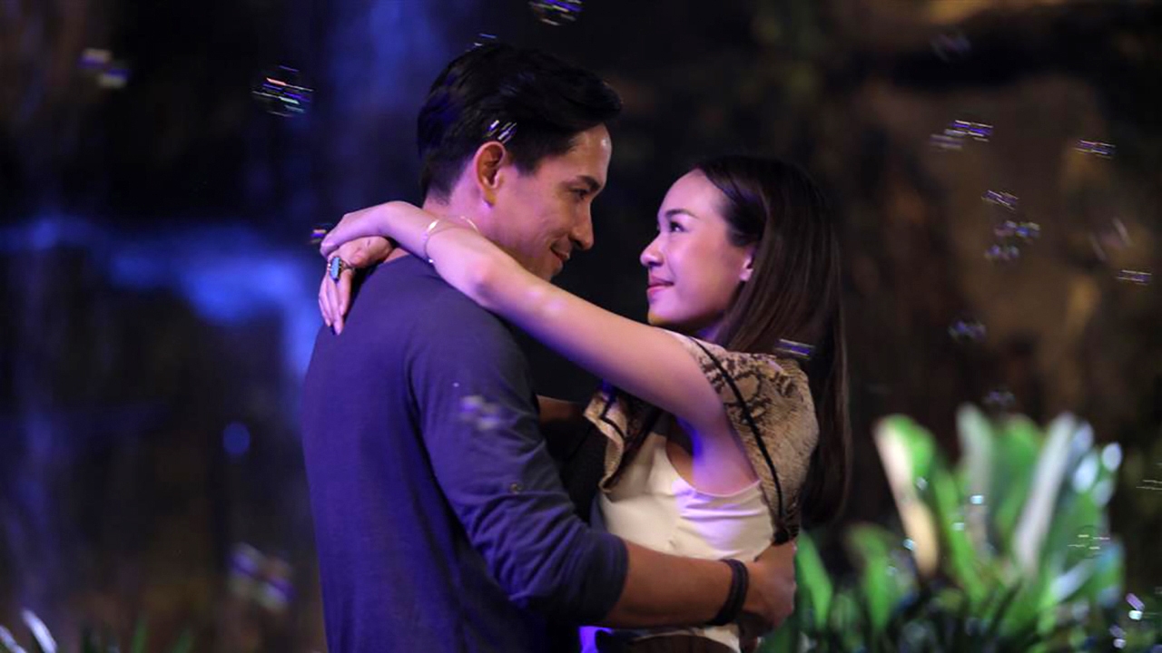 “หลุยส์-แยม” สวีตจนเขินเอง เต้นรำหวานกลางป่าหิมพานต์ ใน “พิภพหิมพานต์”